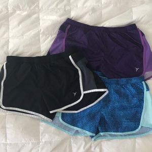 Lot 3 pair Old Navy active shorts size medium